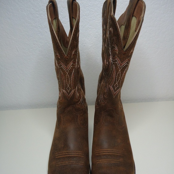 ARIAT Square Toe Brown Cowboy Boots - Size 8.5 - Picture 3 of 12